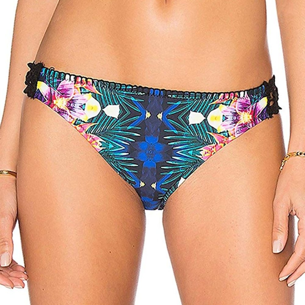 NWT Nanette Lepore Habanera Siren Cheeky Bottom